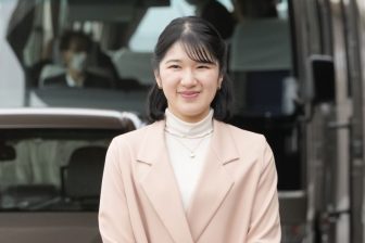 《プリンセス効果で新たな定番へ》愛子さまが“現地で”に手に取られた「福島復興スイーツ」と“甘い…