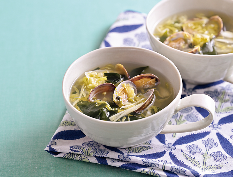 発酵キャベツとあさりのしょうがスープ