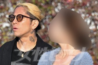 《キャミソール女性と水族館へ》降谷建志「MEGUMI似美女と寄り添って」SNSの自虐投稿も関係ない「…