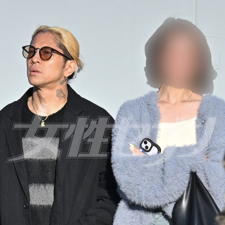 美女とデート中の降谷（2026年4月）