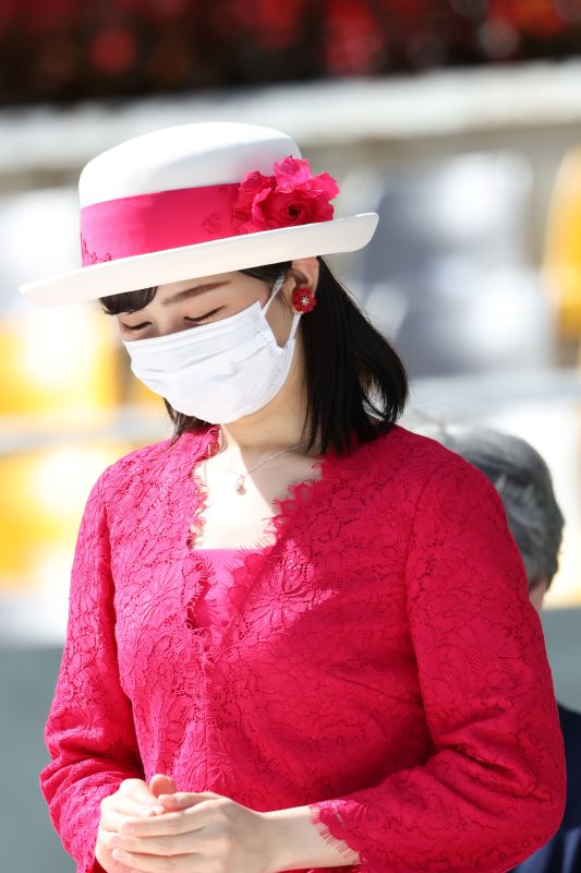 お辞儀の所作も美しい佳子さま。（2022年10月、写真／JMPA）