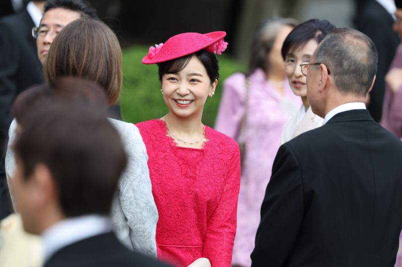 笑顔でご歓談。（2026年4月、写真／JMPA）