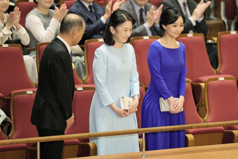 母娘公務にも積極的だ。（2026年4月、写真／時事通信）