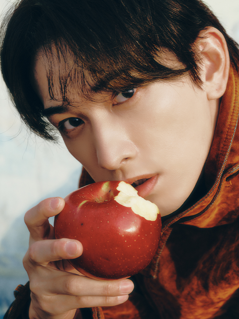 ジューシーな表情にトキメキ（撮影／KIM HYEONGSANG）