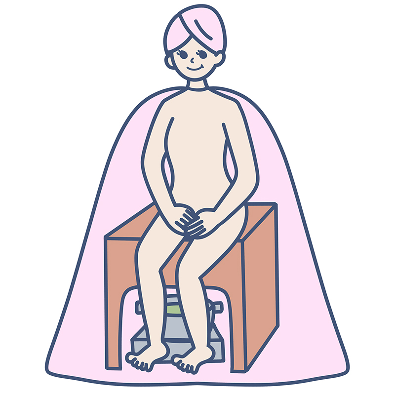 マントで体をすっぽり包み、穴の開いた椅子の下からよもぎを中心としたハーブのスチームで体を「蒸して」温める（イラスト／PIXTA）