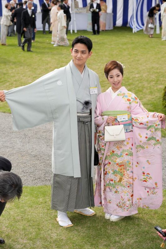 晴れ着姿のりくりゅう。（2026年4月、写真／JMPA）