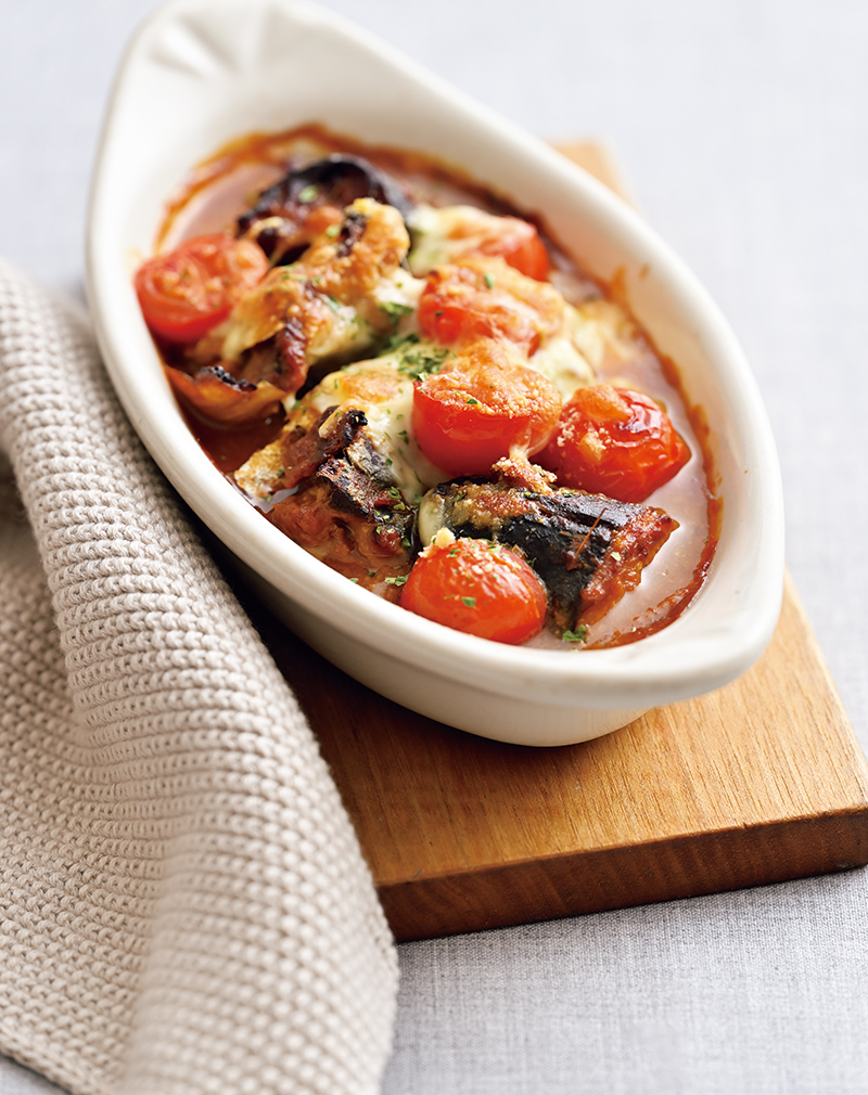 さばみそのトマトチーズ焼き