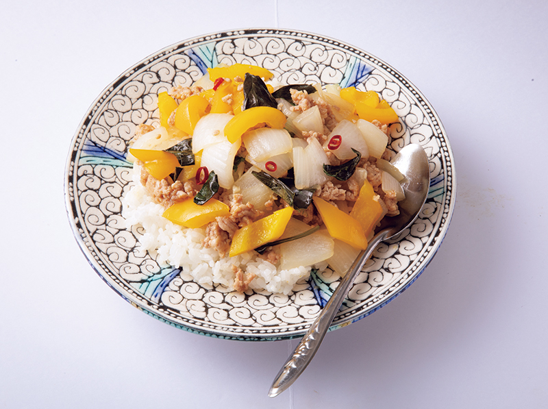 新玉ねぎたっぷりガパオライス風