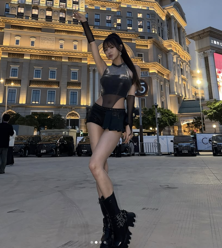 KISS OF LIFEのナッティの抜群のスタイル(Instagramより)