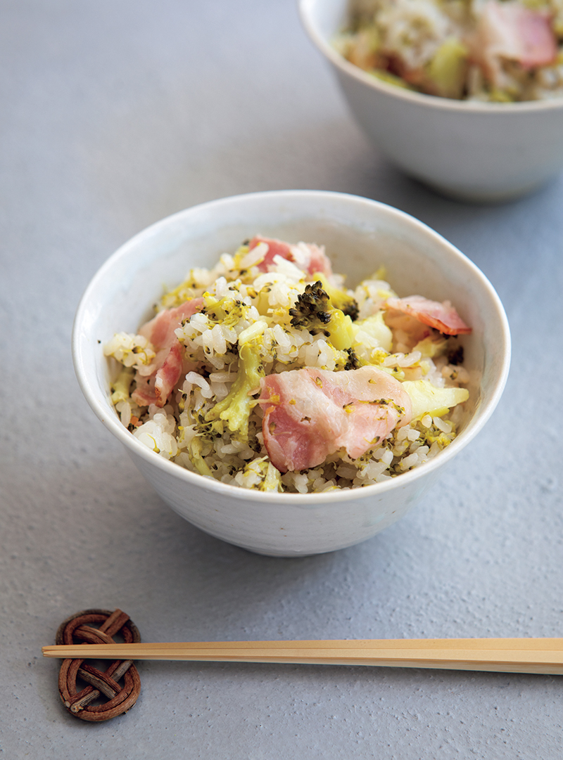 丸ごとブロッコリーの炊き込みご飯