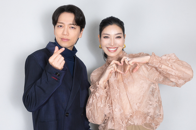 山崎育三郎さんとアンミカさん（撮影／田中智久）