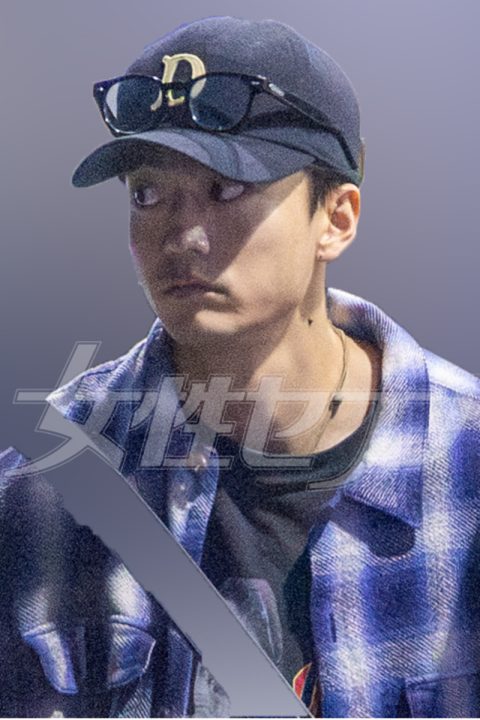 キャップ姿の伊藤（2026年5月）