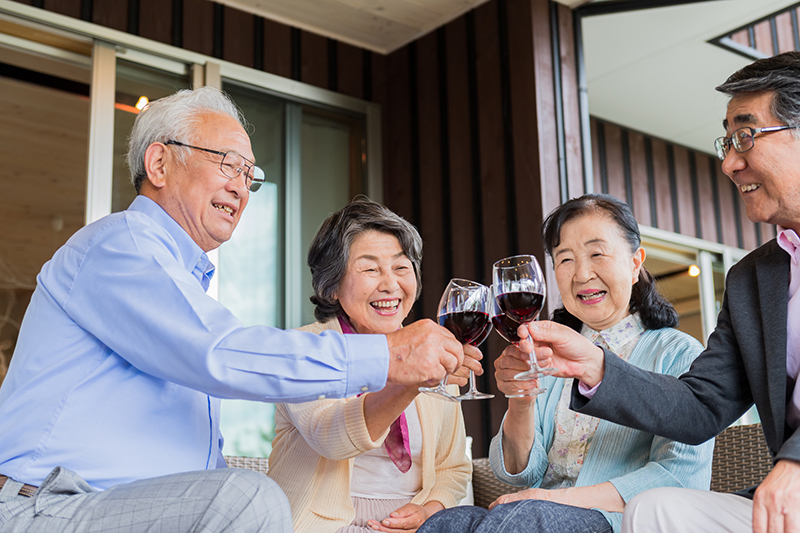 病気だからできない、ではなく、最期が近いからやりたいことはやるというマインドでいること（写真／PIXTA）
