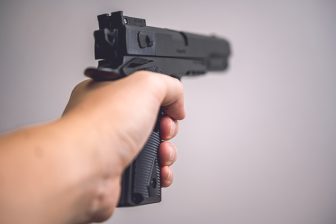 《実録事件簿》1000万円で共犯者を雇った女が40代の義娘を殺害、”資産10億円夫”の遺産取り分を確…