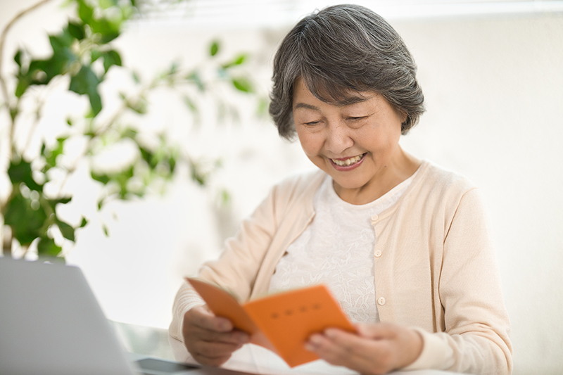 縮小する年金に備えるべき対策とは（写真／PIXTA）