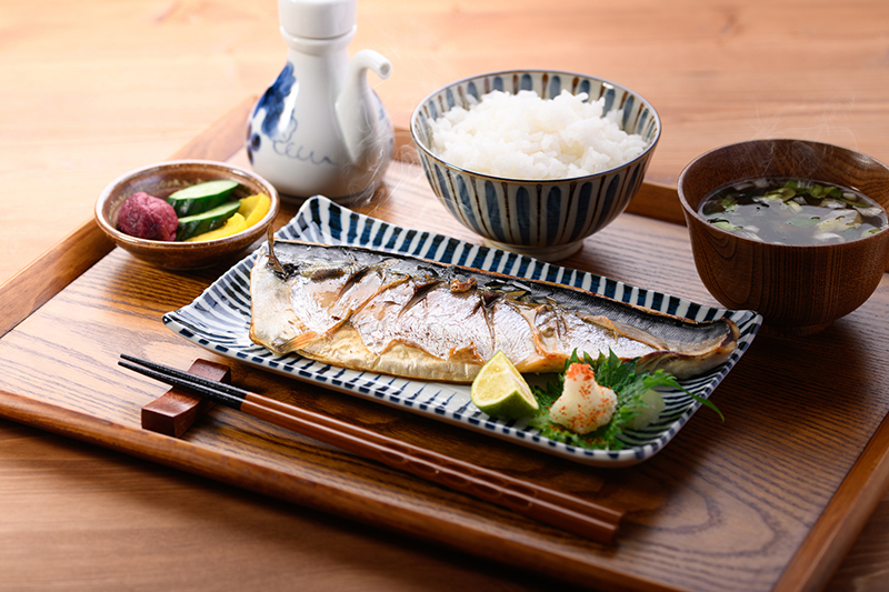 日本人の体質には和食が最適（写真／PIXTA）