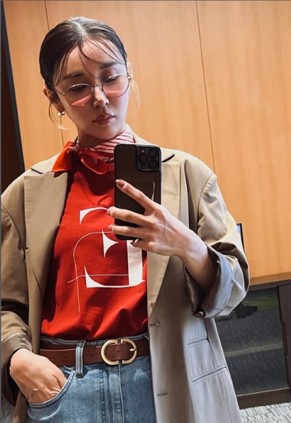 かつては若手俳優のけんかをヌードで仲裁したことも（Instagramより）