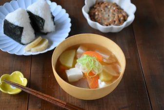 【本格派のお出汁＆具だくさん味噌汁】ママ料理家 楠さんちのホットクックレシピ Vol.9