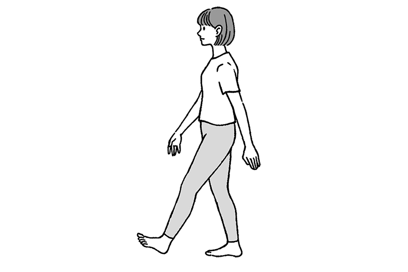 右足を踏み出す