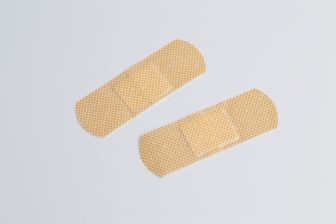 「ばんそうこうを貼るだけ」の快眠メソッド　「自律神経の乱れ」「頻尿」「歯ぎしり」など症状別…