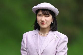 《愛子さまの自由や尊厳を蔑ろにするような意見まで…》天皇陛下、皇…
