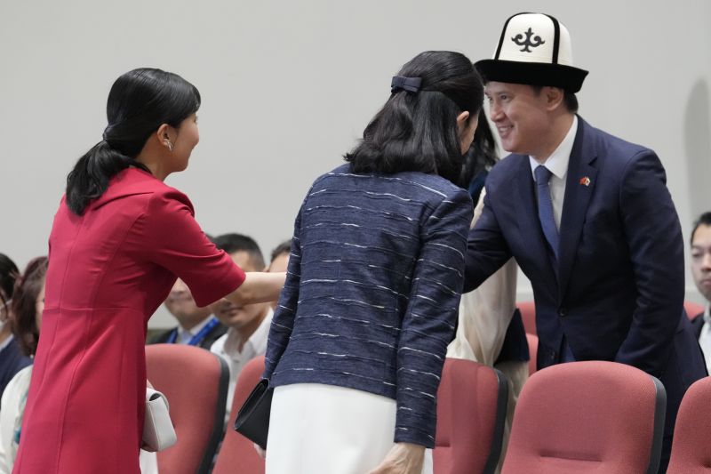イベント前に挨拶される姿も。（2026年6月、写真／JMPA）