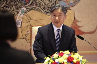 【国民の理解が得られるものに】天皇陛下が異例の重大発言…皇室典範改正を急ぐ政権に“釘を刺した”…