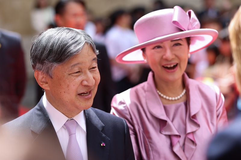 ベルギーの国民と交流された両陛下。（2026年6月、写真／時事通信フォト）