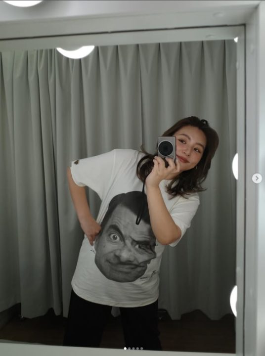 MrビーンのTシャツを着て(本人インスタグラムより)