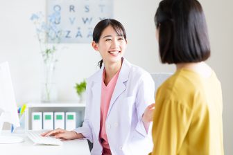 《「大人の発達障害」最新事情》急増する女性の受診者、特性を見られないように振る舞う“過剰適応…