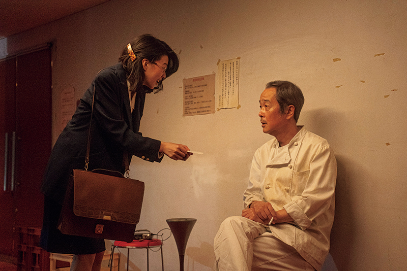 母親の私物が実際のご道具に（C）2026 FUJIKO Film Partners