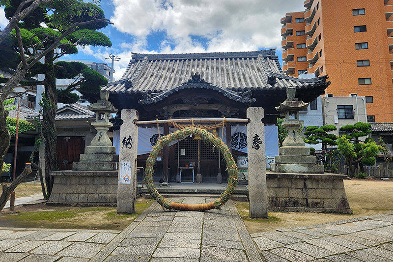 趣のあるたたずまいの十二所神社（兵庫）