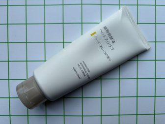 普段のシャンプーの泡立ちがモッコモコに！「無印良品」のヘッドスクラブ（1490円）が感動クオリ…