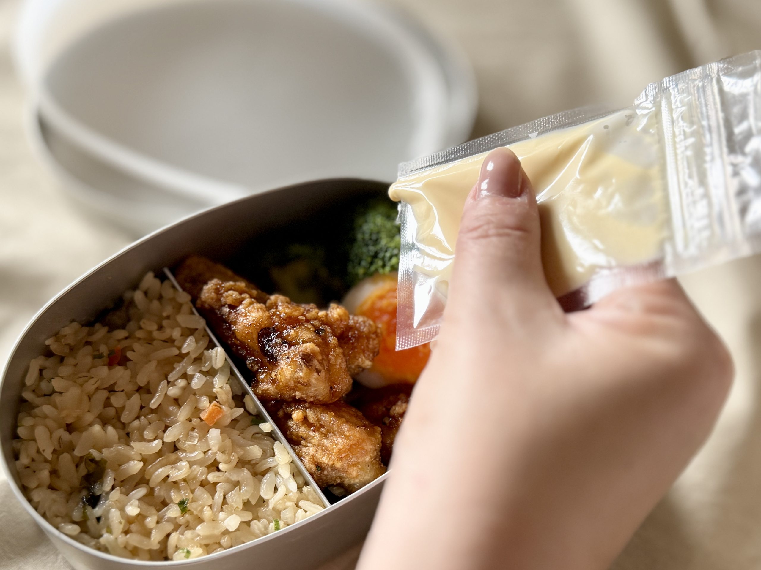 マヨネーズやケチャップなど粘度が高いものならちょっとずつ出せる！