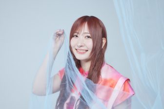 「うにゃおうにゃおうぉおおにゃ」人気声優・白石晴香の飼い犬の鳴き声が特殊すぎる!《“声”にま…