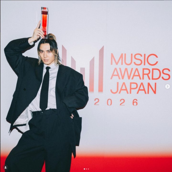 本人インスタグラムより