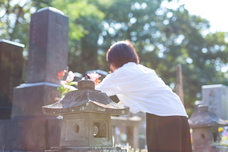 最後に待ち受ける「お墓」　問題とは（写真／PIXTA）