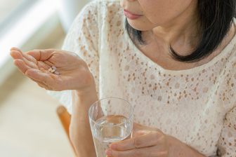 医師・薬剤師が警鐘“サプリメントのリスク”　コラーゲン、酵素、ヒアルロン酸など…医学的な効果が…