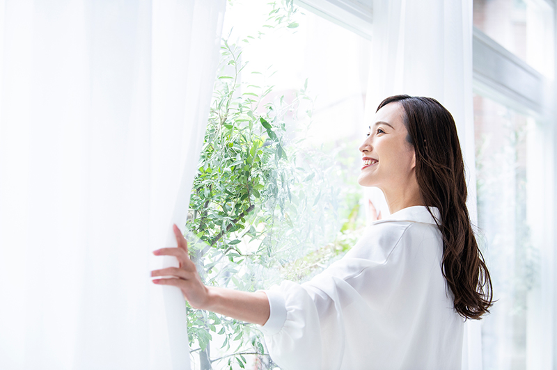 休日だからといって、長く寝すぎてしまうのはNGだ（写真／PIXTA）