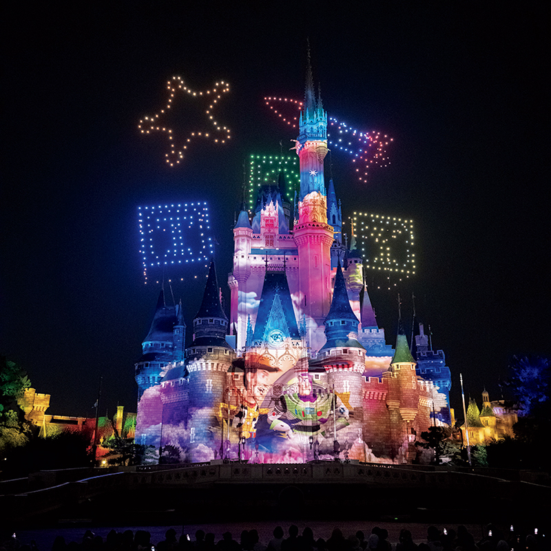 ドローンによる演出はディズニー初