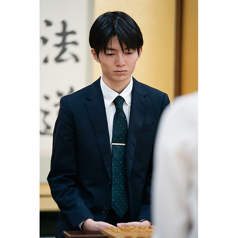 プロ入り31日後に新人王戦でデビュー最速記録での棋戦優勝を飾った