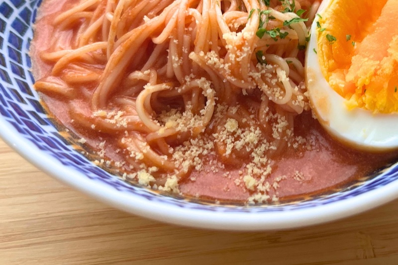トッピングに粉チーズがおすすめ！