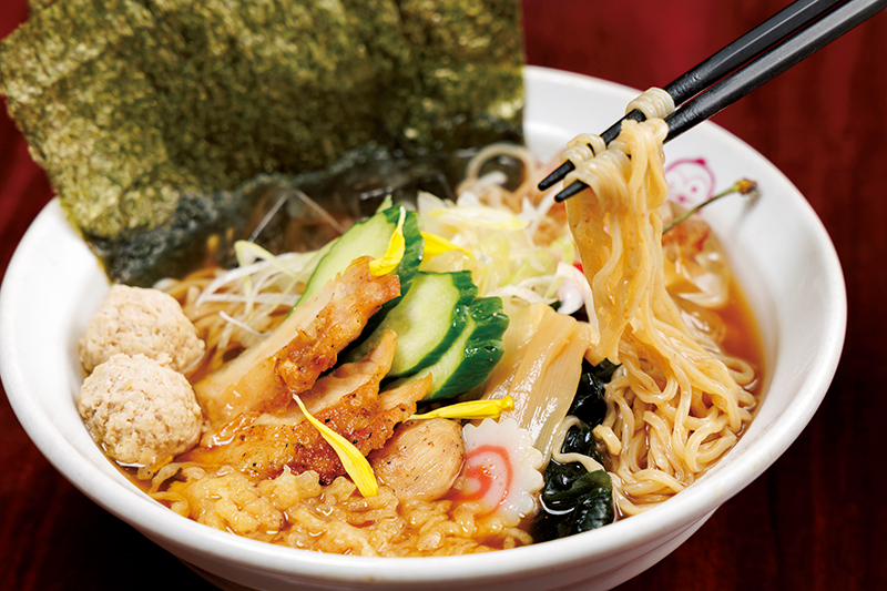 麺ダイニング ととこの特製 冷ったいラーメン（1350円）
