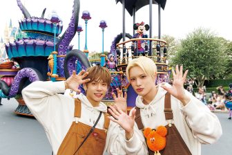 《チップ＆デールに扮して》人気ボーイズグループ「aoen」の琉楓＆優樹が東京ディズニーリゾート…