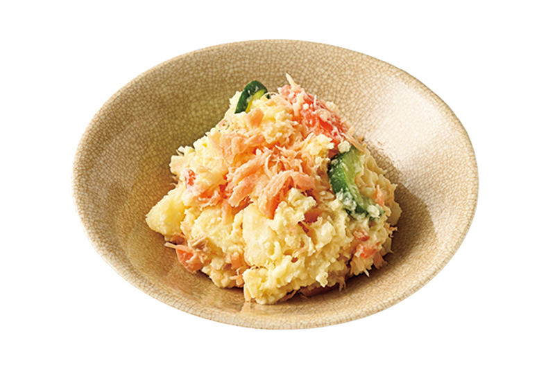 ポテサラアレンジ「ポテサラに混ぜるだけ。鮭の旨みで味わいがアップし、彩りも華やかになります」