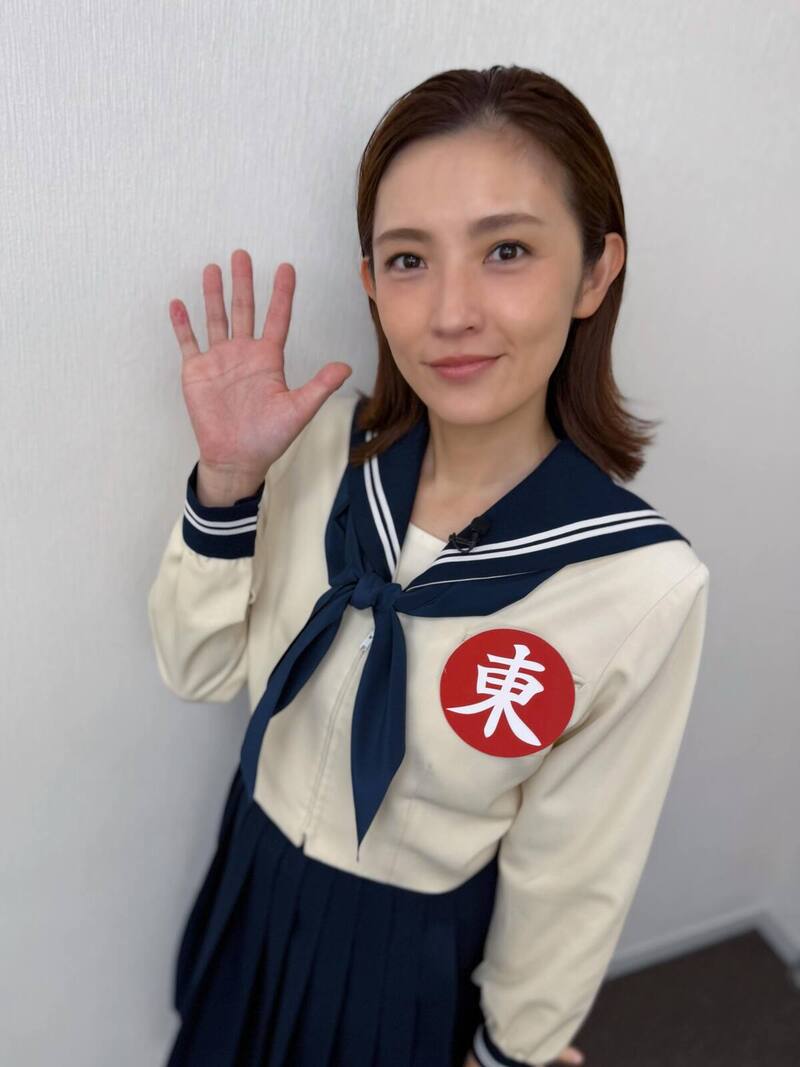 「クイズプレゼンバラエティー Qさま３時間SP」ではセーラー服姿を披露（インスタグラムより）