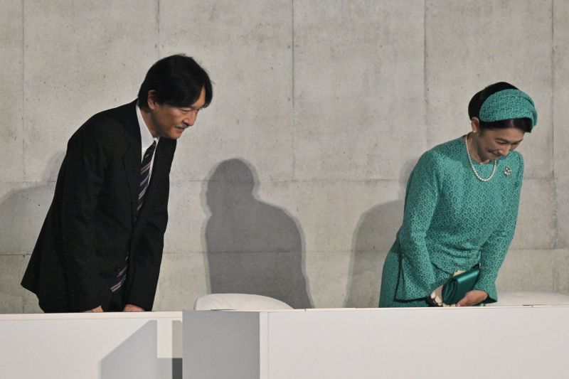 頭の一部を覆うようなデザイン。（2025年10月、写真／JMPA）