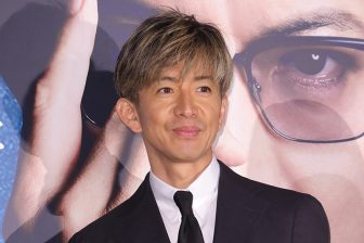 木村拓哉、ソロライブツアーで『世界に一つだけの花』を熱唱　節目のタイミングで解かれた封印　…