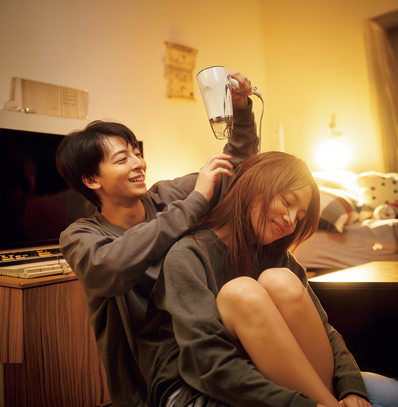 映画『ママがもうこの世界にいなくても　私の命の日記』のワンシーン（C）2026「ママがもうこの世界にいなくても」製作委員会（C）2026「ママがもうこの世界にいなくても」製作委員会