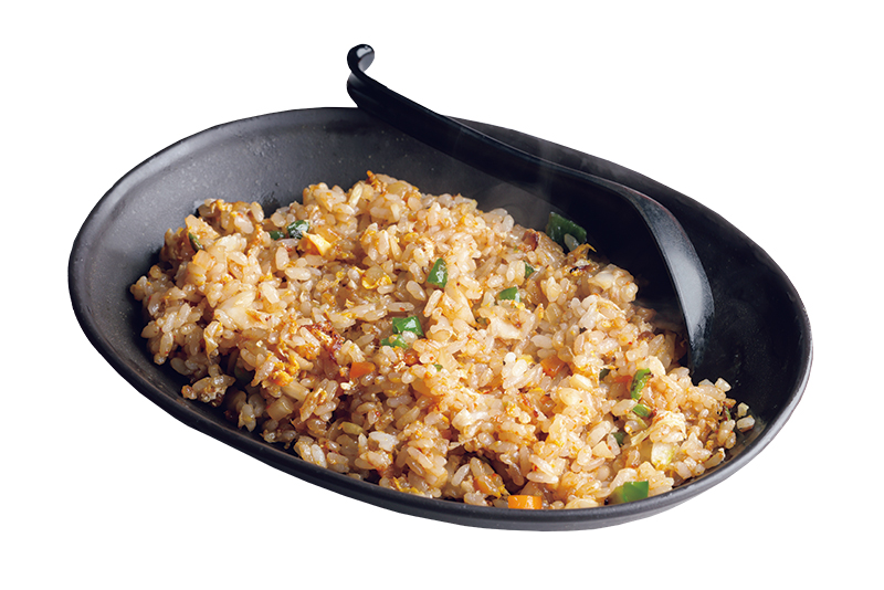 『チャーハン』（770円）もにんにくが効いて危険なおいしさ。